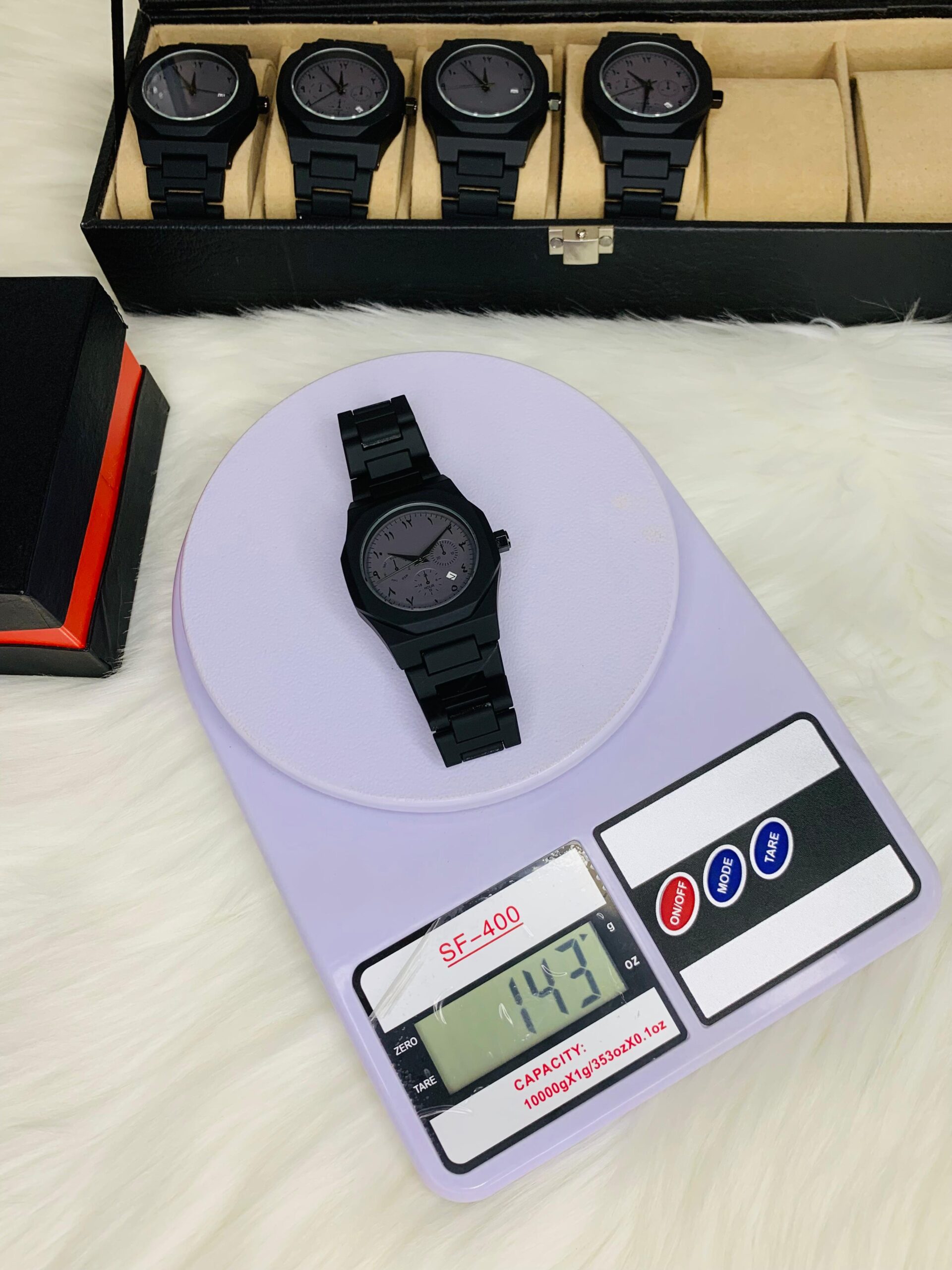 AURA WATCH-METAL CHAIN